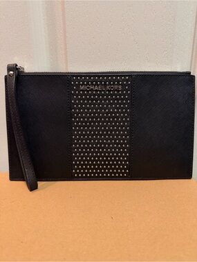 Michael Kors Jet Set Saffiano Leather Micro Stud Wristlet Clutch Black